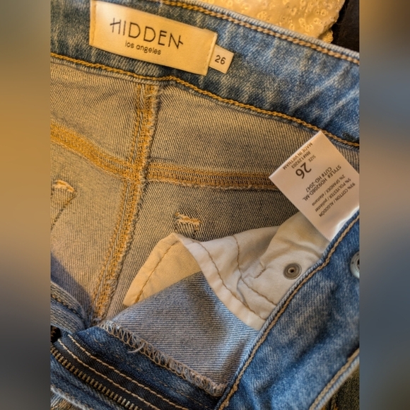 Jeans - Picture 4 of 5